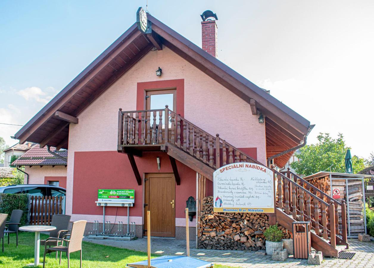 Hostinec A Penzion U Sv. Mikulase Hat Exterior photo